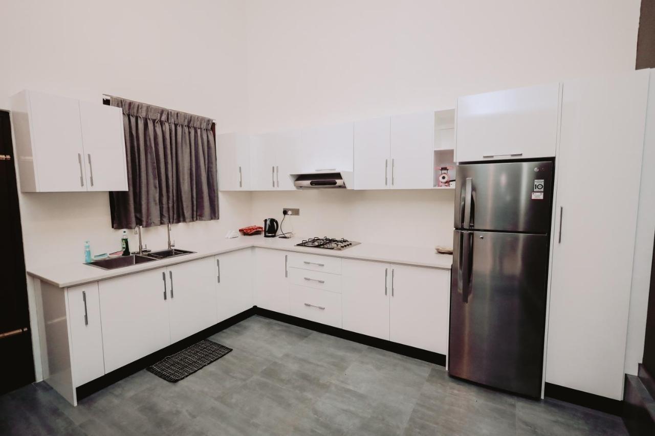 146 Privatunterkunft Negombo